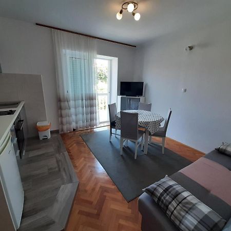 Anka Bunic Bed & Breakfast Rab Town Exterior photo