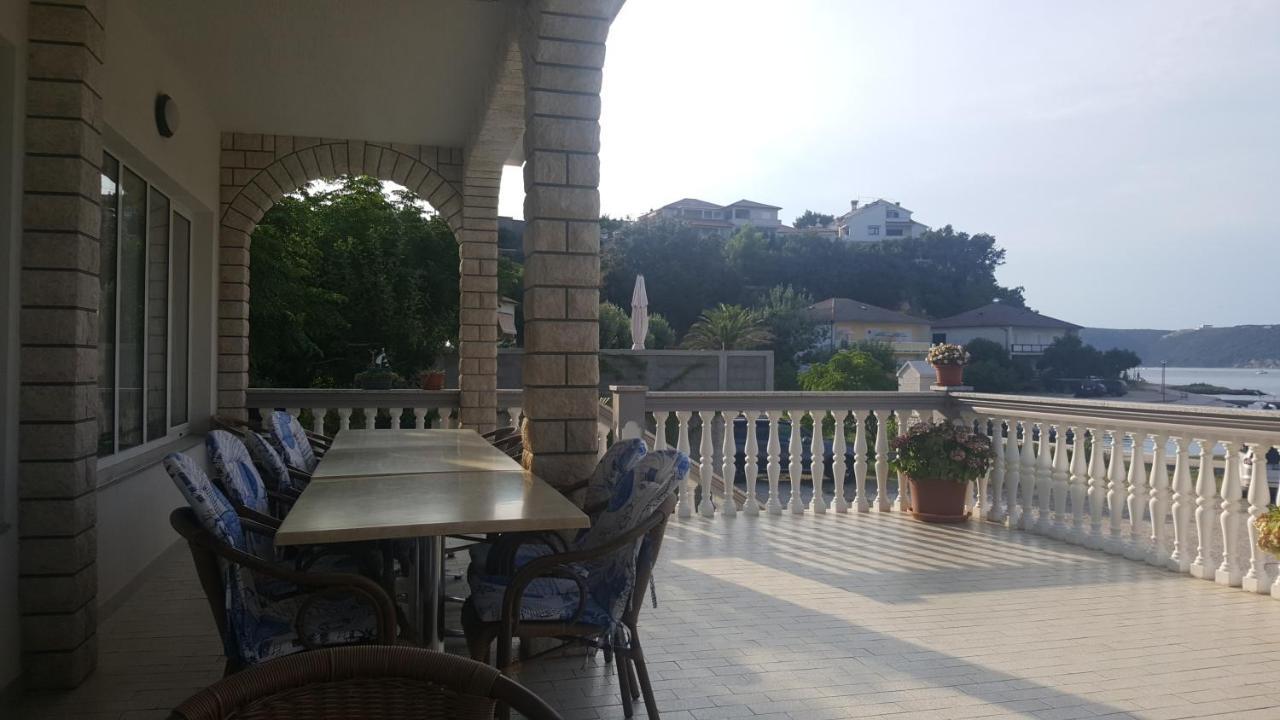 Anka Bunic Bed & Breakfast Rab Town Exterior photo